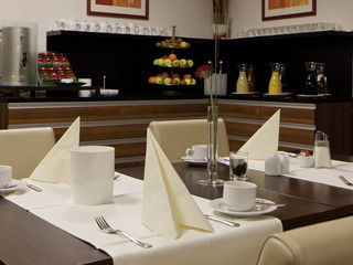 Hotel Austria Trend West/airport