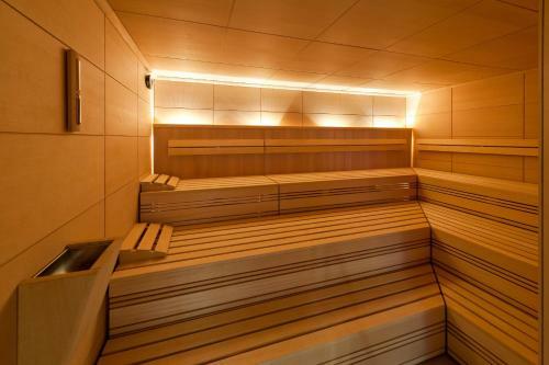 Aparthotel Hotel Hemizeus & Iremia Spa