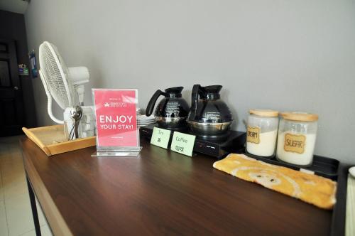 Hotel Zen Rooms Kingkaew 45