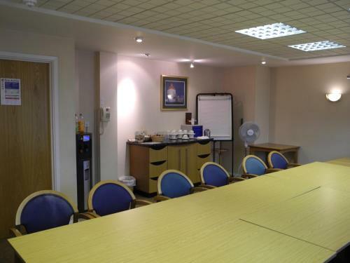 Hotel Ibis Chesterfield