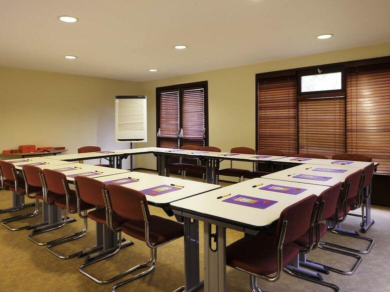 Hotel Ibis Coventry South