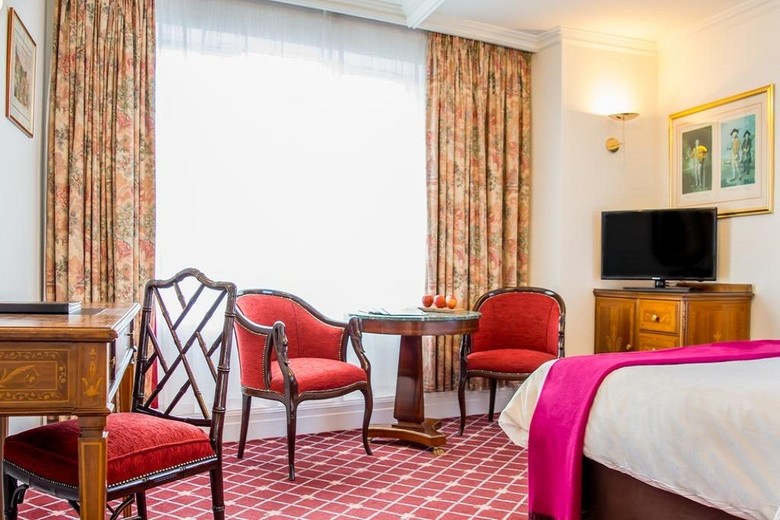 Hotel Rathbone