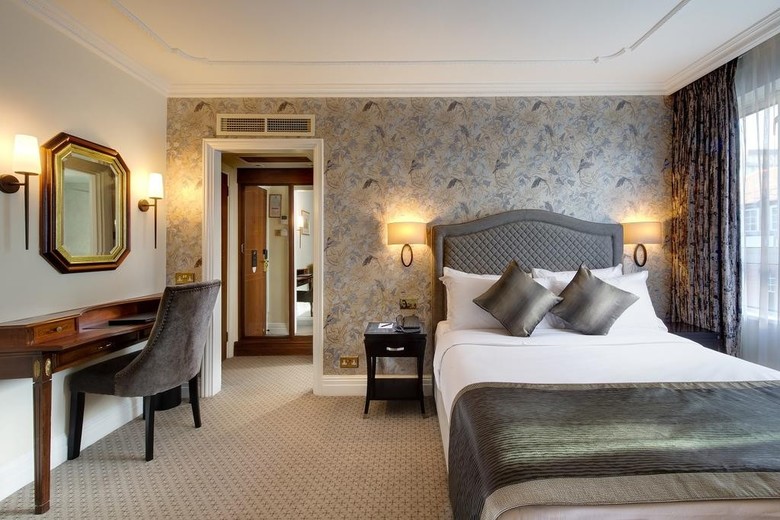 Hotel Rathbone