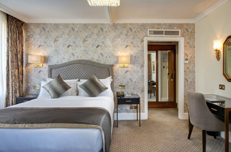 Hotel Rathbone