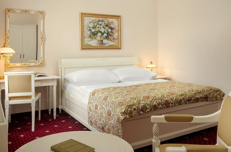 Hotel Alqush Downtown