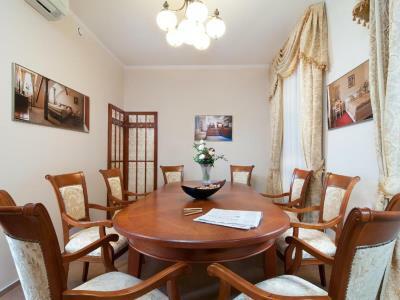 Hotel Alqush Downtown
