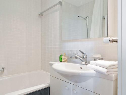 Apartamento Double Room Modern 5