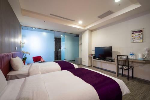 Posada Taipei Bridge Sparkle Hotel