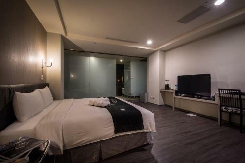 Posada Taipei Bridge Sparkle Hotel