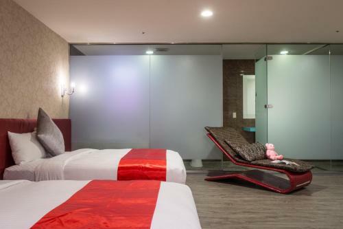 Posada Taipei Bridge Sparkle Hotel