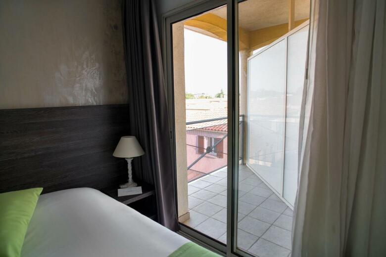 Ariane Hotel
