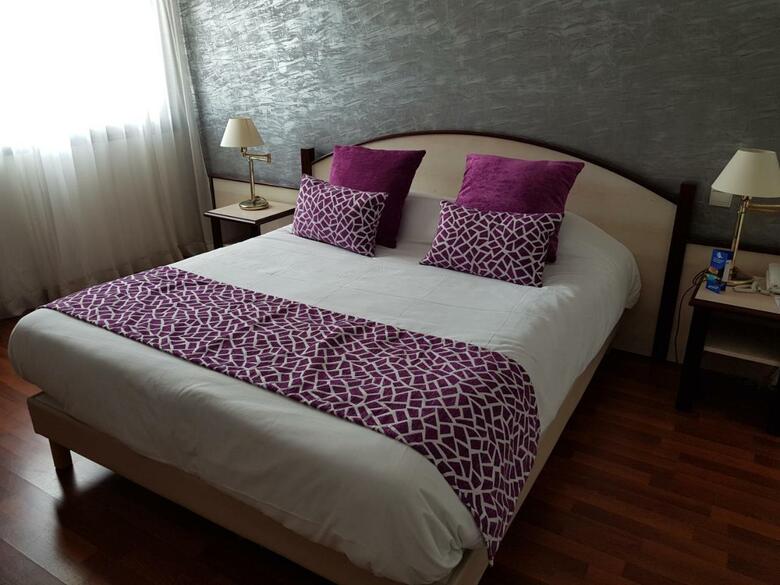 Ariane Hotel