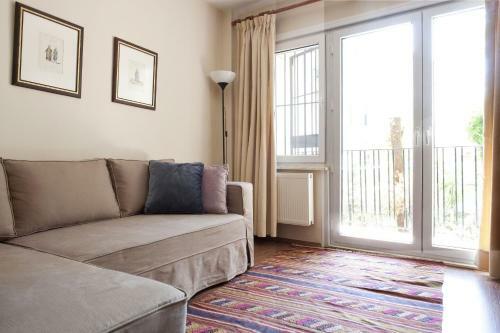 Aslan Apartments