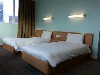Big Sleep Hotel