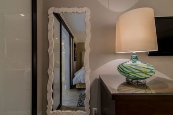 Hotel Almond Tree Inn