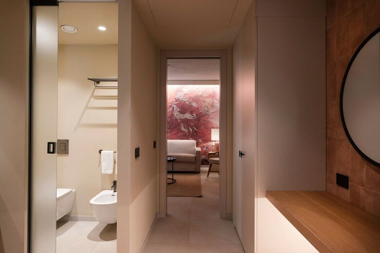 Hotel Mangia's Brucoli, Sicily, Autograph Collection