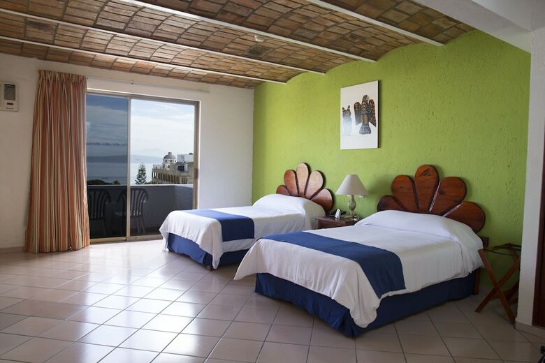 Hotel Decameron Los Cocos