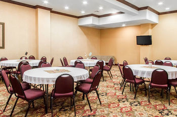 Hotel Comfort Suites
