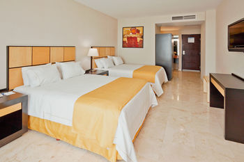 Hotel Holiday Inn Express Cd. Del Carmen