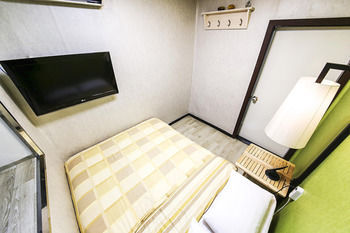 Fully Hong Hostel Insadong