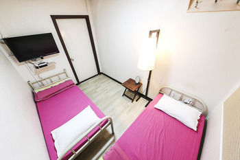 Fully Hong Hostel Insadong