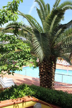 Aparthotel Elia Apartments