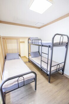 Hotel Hi Jun Guesthouse