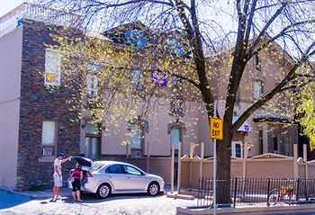 Hotel Knights Inn Toronto
