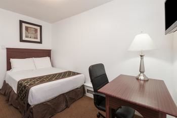 Hotel Knights Inn Toronto
