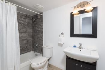 Hotel Knights Inn Toronto
