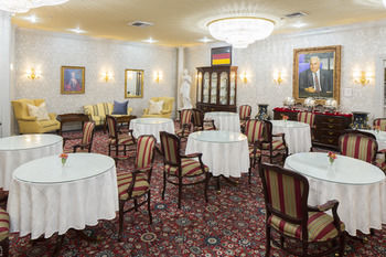Bristol Hotel, Boutique Collection