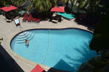 Ft. Lauderdale Beach Resort Hotel & Suites