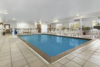 Hotel Country Inn & Suites By Carlson Elyria