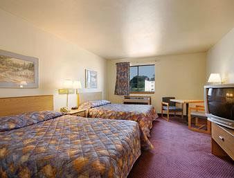Hotel Super 8 York