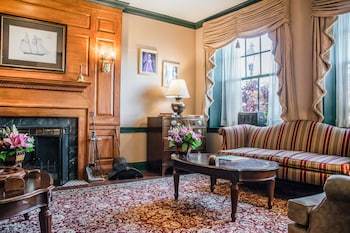 Admiral Fell Inn, An Ascend Hotel Collection Member