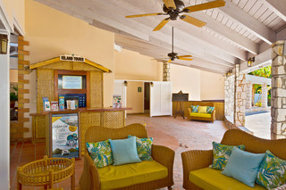 Hotel Pineapple Beach Club