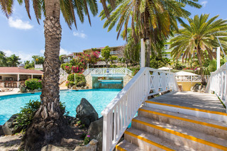Hotel Pineapple Beach Club