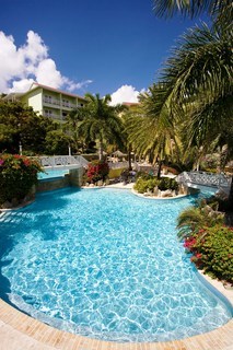 Hotel Pineapple Beach Club