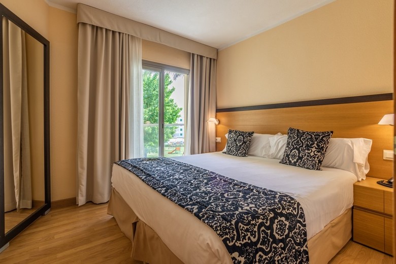 Hotel Zafiro Tropic
