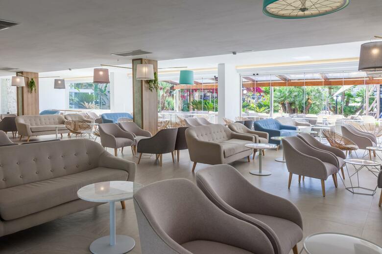 Aparthotel Zafiro Palmanova