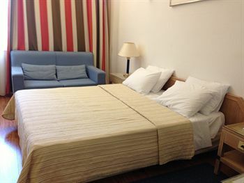 Hotel Candia