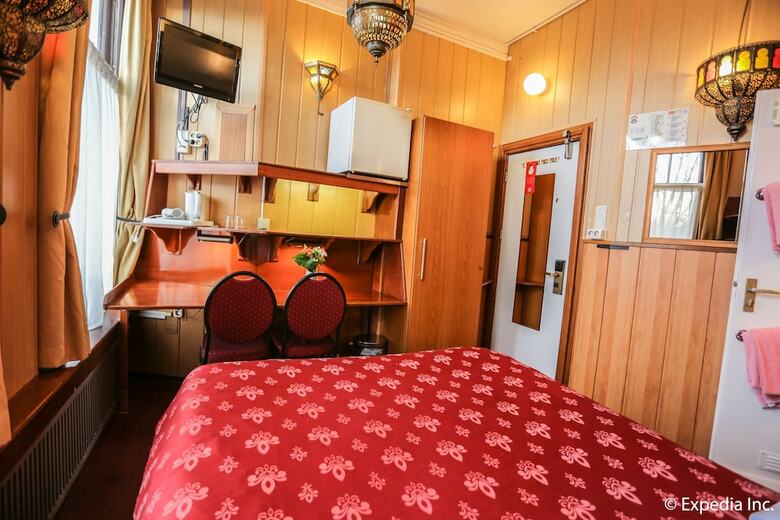 Hotel Nadia