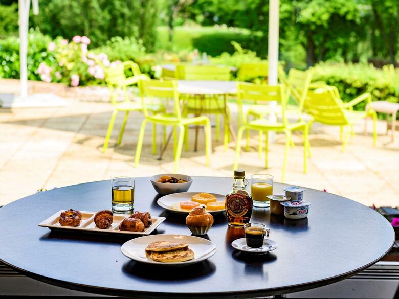 Hotel Novotel Creteil Le Lac