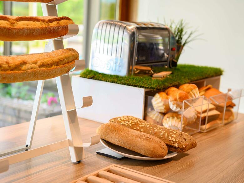 Hotel Novotel Creteil Le Lac