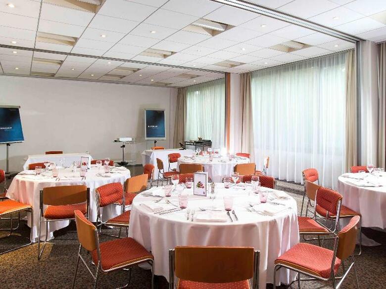 Hotel Novotel Creteil Le Lac