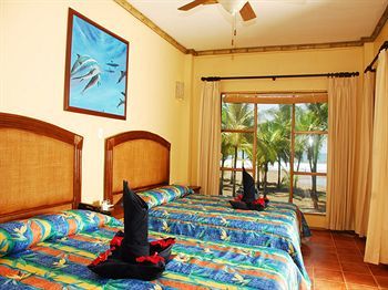 Canciones Del Mar Hotel
