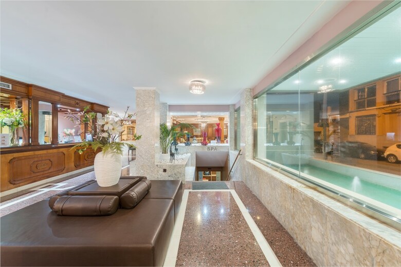 Hotel Torre Azul