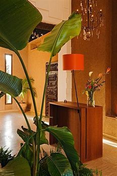 Hotel Les 5 Djellabas