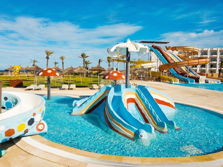 Hotel Aqi Skanes Resort