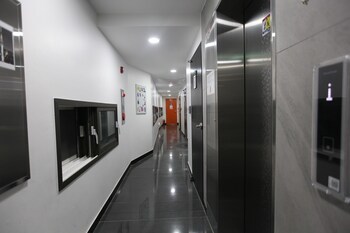 Hotel Myeongdong Artmonstay Guesthouse